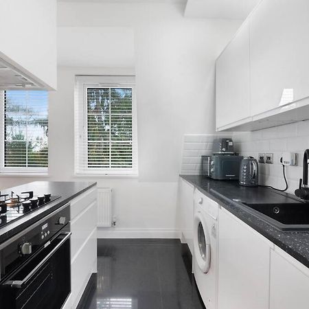 Roomy One Bed Loft Apartment Bishop's Stortford Luaran gambar